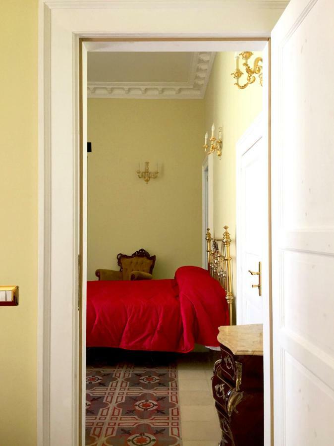 Oro Di Napoli Luxury Bed & Breakfast Exterior photo